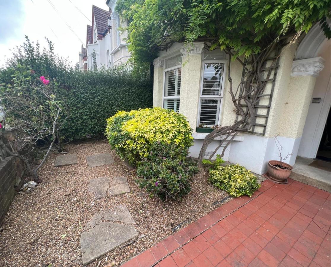 Grand Tulse Hill Villa London Bagian luar foto