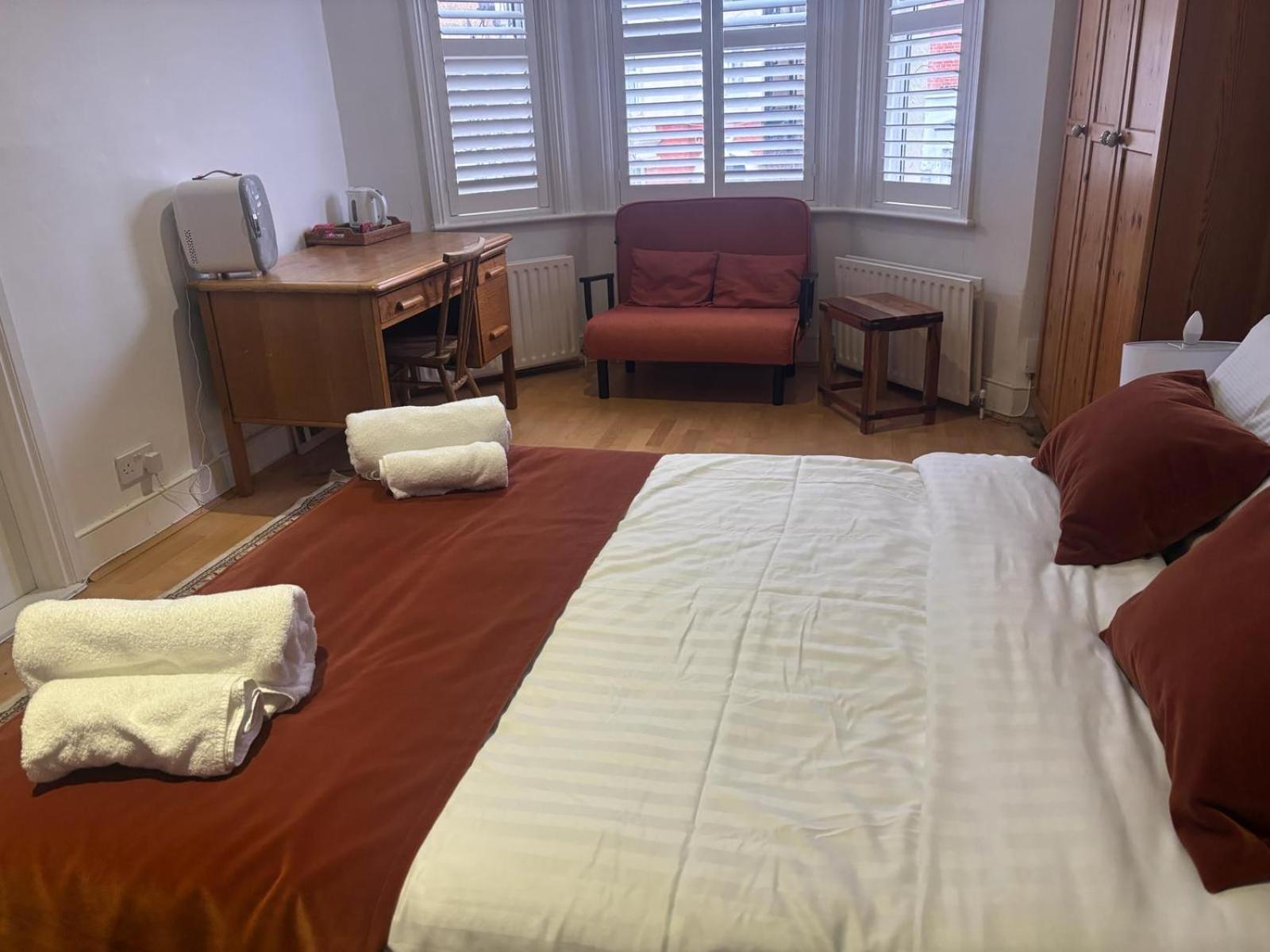 Grand Tulse Hill Villa London Bagian luar foto